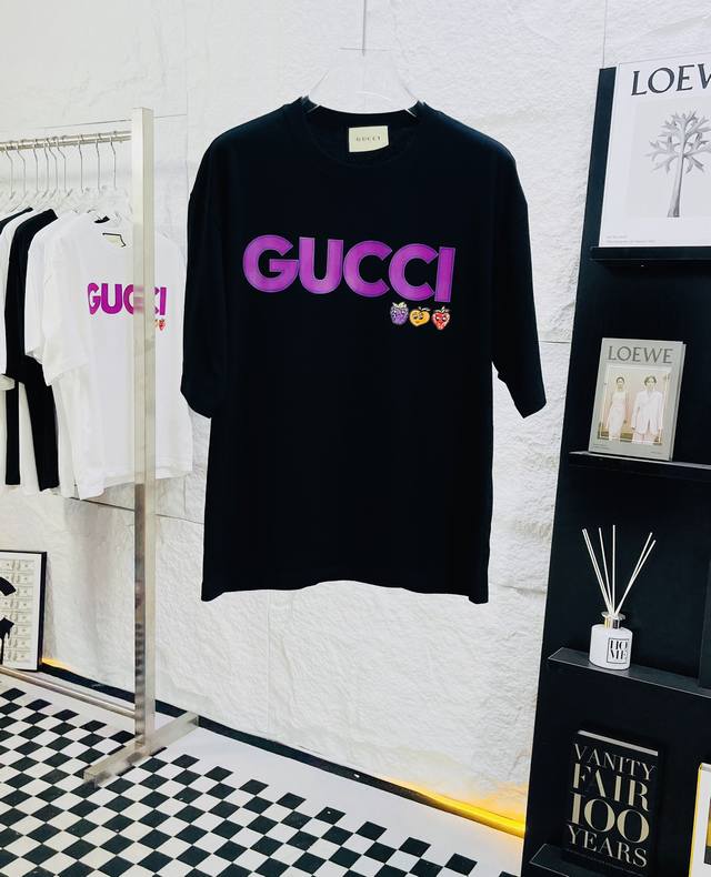 古奇 Gucci 24S S 春夏短袖t恤 完美细节处理 重磅300克面料 颜色 黑色 白色 码数 S M L Xl Xxl 五码