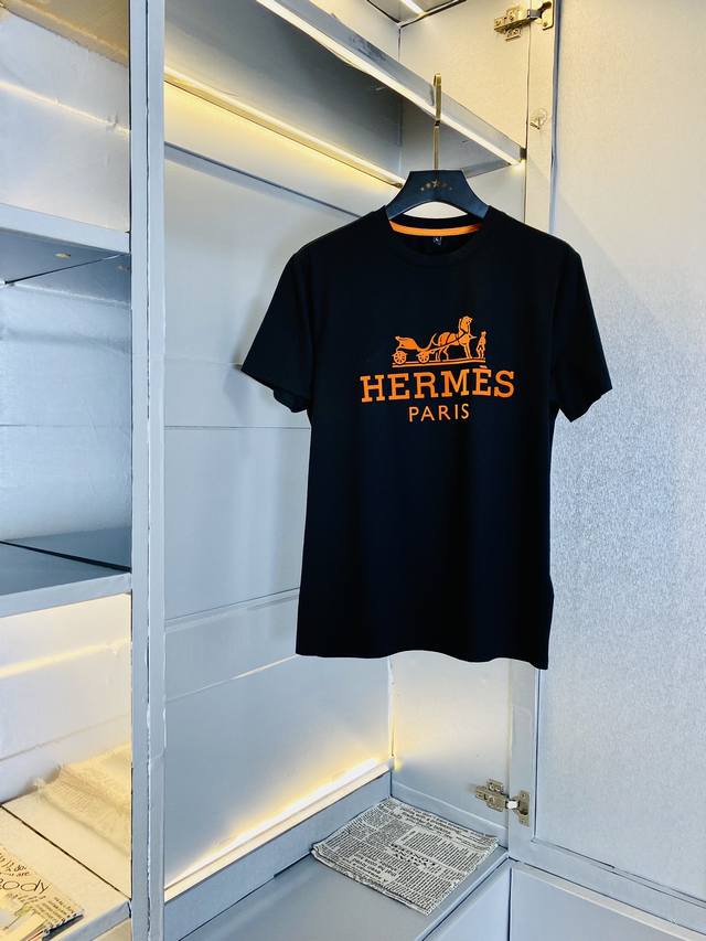 穿205斤 胖子福音 爱马仕hermes 原单品质 2024最新款 男装短袖t恤 精选专柜订制顶级丝光棉进口面料 高级印花工艺！所有细节做工完美1比1复刻 还原