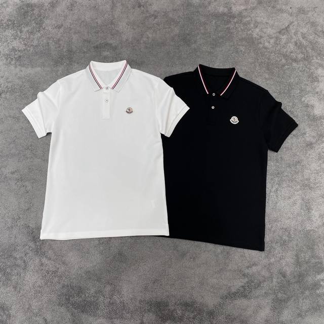 Moncler2024Ss夏季新款 Logo男士翻领polo衫！经典商务男款，高端男装的天花板级别的商务男款！简约时尚大气不失优雅，单穿内搭体面过人，品质控 细