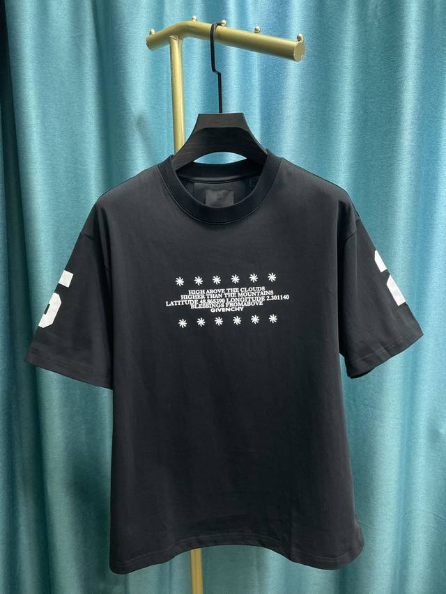 Givenchy24Ss3D爱心印花新款短袖t恤 定制giv全棉双纱面料克重280G 手感松软细腻扎实 舒适透气不易变形 螺纹采用定织定染无色差 Os宽松落肩版