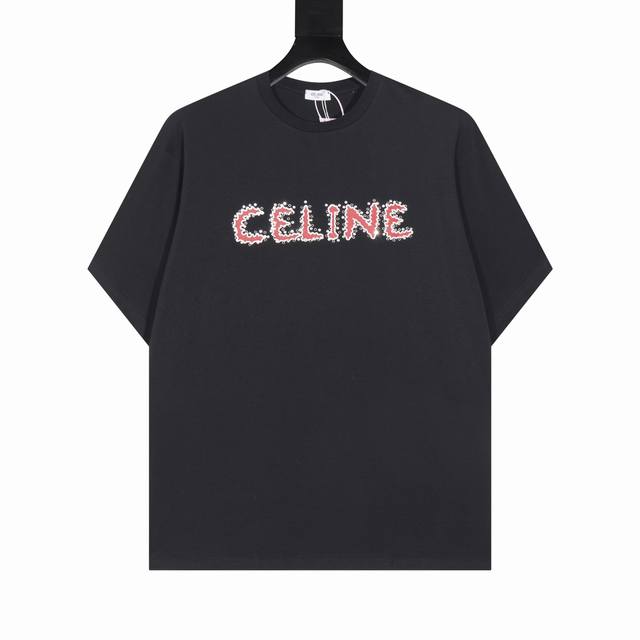 灭世］ 上新 Celine｜塞琳 24Ss 锍钉字母印花经典火焰短袖- Logo标识精致升级，灵感源自八十年代复古 原版面料 官方同款 短袖t恤 面料：32S双