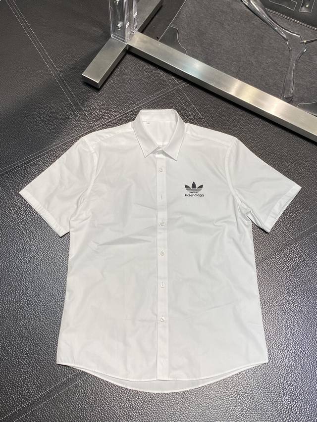 Adidas三叶草&Bb巴黎世家独家专供新款原单男士休闲polo短袖开衫 高端定制 高版本 时尚百搭爆款进口面料 手感超柔软细腻 穿着亲肤舒适 高端精品 代工厂