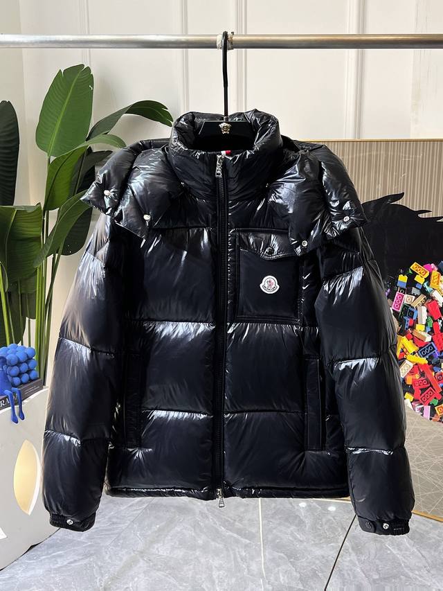 Moncler、经典羽皇蒙口柜台热售款 织带时尚玛雅！！！ 羽皇高端时装款羽绒服外套，贸易公司渠道货，主打的金字招牌单品！超人气爆款！！！市面最高版本！！！充绒