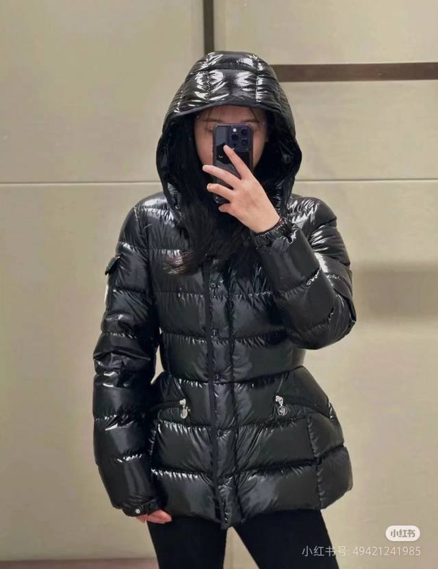 Moncler 蒙口2024早秋新品 Barante女士短款连帽羽绒收腰外套 上身效果#