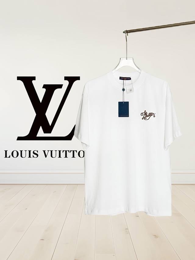 高版本]Louis Vuitton*路易威登 标识圆领t恤 *定织定染280G克32支面料制成，面料手感厚实且有一定的自重感，贴身亲肤保暖性极佳，丝毫感受不到任