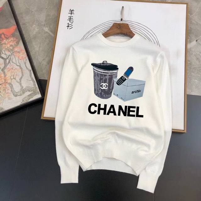 直 Chanel香奈儿 秋冬经典圆领套头羊毛衫，全品相！！！羊毛混纺面料，2024最新款 黄金比例！！修身款软黄金 百搭实用型的单品，搭配及实用性强大到天际，简