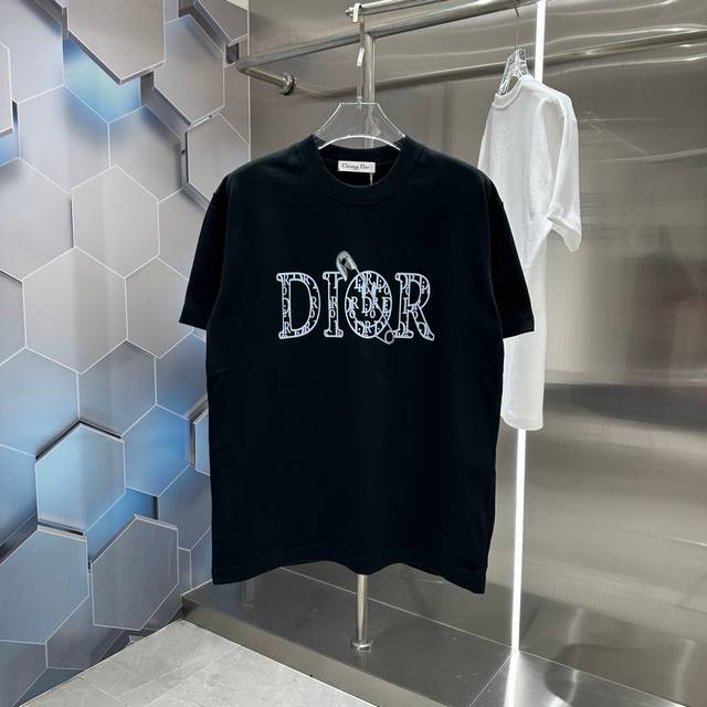 Dior 2024秋冬新款320克短袖t恤 个性印花 男女同款宽松版 S M L Xl Xxl 五个码 黑色 白色 咖色