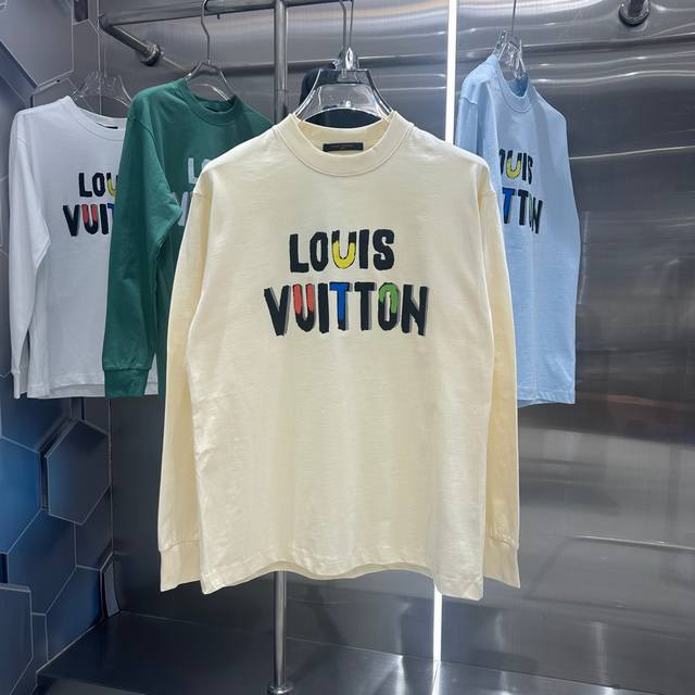 Lv 2024秋冬新款印花圆领长袖tee 实物很棒男女同款宽松版 尺码s M L Xl Xxl 五个码 黑色 白色 浅蓝 绿色 杏色