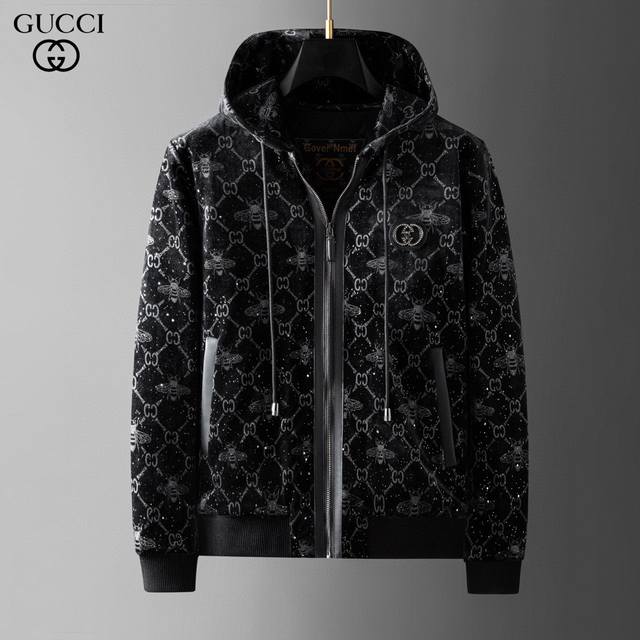 支持年后退换 直 Gucci 古奇 棉服加绒加厚 2024秋冬最新款专柜同款首发！高端时尚休闲进口棉服，超正版型上身瞬间变欧巴！简约时尚的三维裁剪，工艺独特，原