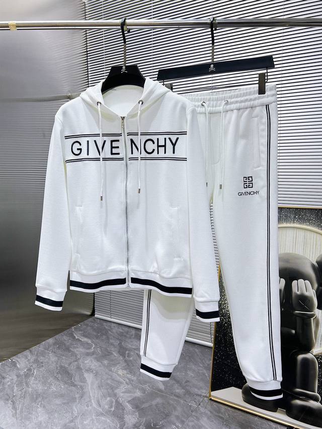 支持年后退换 直 Givenchy 纪梵希 爆款套装来袭 专注官网原版 2024全新爆款开衫卫衣套装 原单狠货倾注顶级设计师的精心之作 就为一个贴合、完美的上身