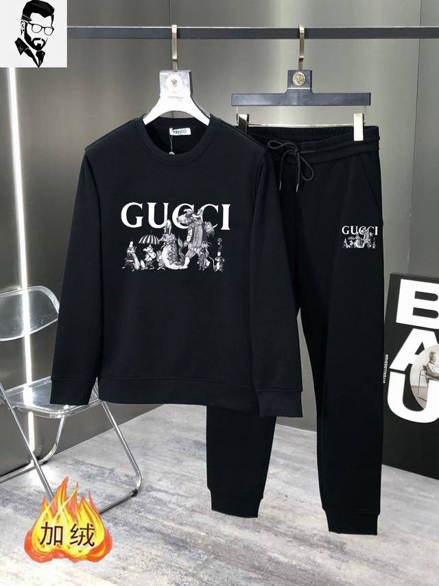 直 品牌 Gucci 古奇 加绒加厚 2024秋冬新品 ，明星最爱时装味休闲套装，干净利落剪裁 ，都市风十足 采用精品定制面料，内里保暖效果极佳，手感软糯干爽， - 点击图像关闭