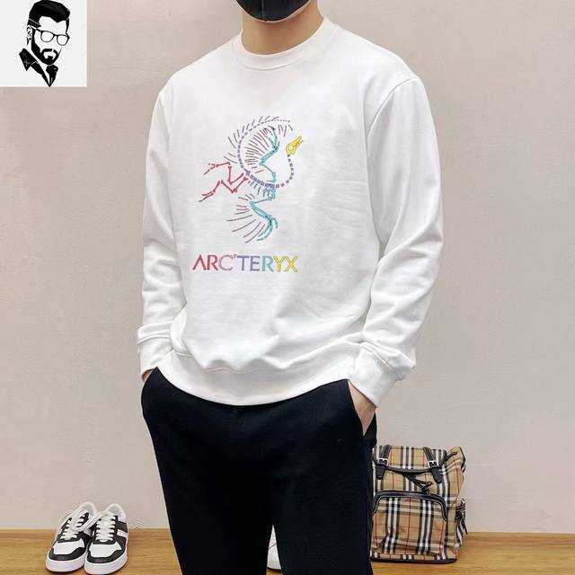 直 品牌 Arcteryx 始祖鸟 胖子福音 2024Ss秋款最新款长袖圆领卫衣，官网同步发售 清爽透气 采用顶极天丝罗马 舒适柔软 3D立体清晰 时尚感超好