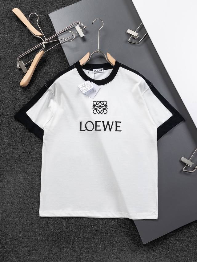 Loewe 罗意威 微宽版型s-Xl 25Ss最新最顶级黑白拼接拼色刺绣logo款圆领短袖，最顶级的品质专柜原单短袖，顶级制作工艺进口面料，专柜款独特设计，采用