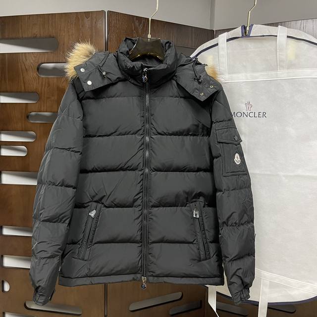 元蒙口 Moncler 24秋冬新款 羽绒服 原版1:1订制五金配件全进口原版定制提花面料 欢迎专柜对比 绝对的高品质 采用顶级90白鸭绒 超柔软 充羽量蓬松饱