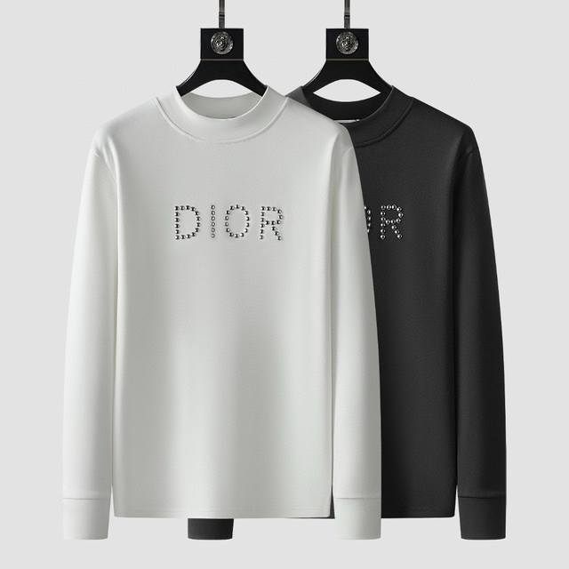 Dior迪家 2024秋冬新品 经典百搭圆领长袖t恤内加薄绒打底衫 定制面料，柔软细腻 舒适透气，亲肤感极高，胸前章仔完美诠释出品牌的时尚潮流！男人的衣柜都少不