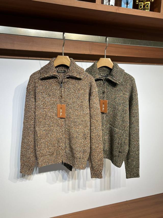 支持年后 。 新品loropiana,一个世界顶级奢侈品之王，低调奢华得通常一件衣服找不到一个logo，一直是真正富豪的心尖之选。一个以面料起家的顶级品牌，最主