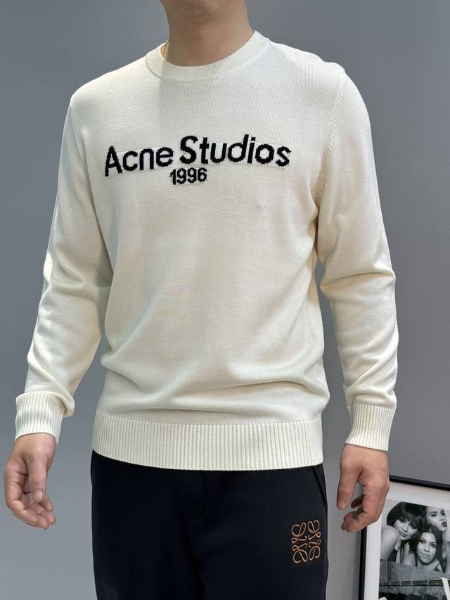 Acne*Studios原单羊毛衫.24S新品推荐！男女同款！胸口及后背基础款字母提花毛衣.柜柜秋冬最新时尚配色.字母款是当下炙热的元素.上身效果惊艳！定织羊毛