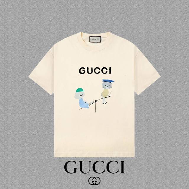 Gucci 古奇] 2025FW短袖T恤 LOGO印花 高端26s双纱300克面料 重磅面料 定制拉架罗纹同缸同染 三标齐全 男女同款 颜色：黑色 白色 杏色