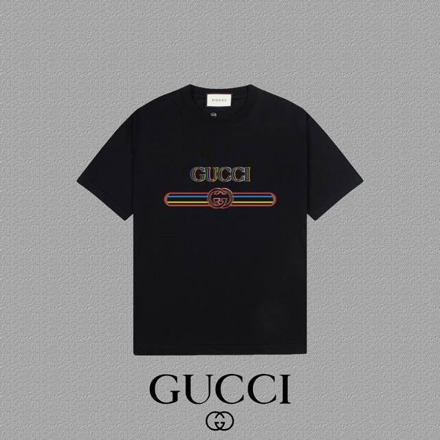 Gucci 古奇] 2025FW短袖T恤 LOGO印花 高端26s双纱300克面料 重磅面料 定制拉架罗纹同缸同染 三标齐全 男女同款 颜色：黑色 白色 杏色