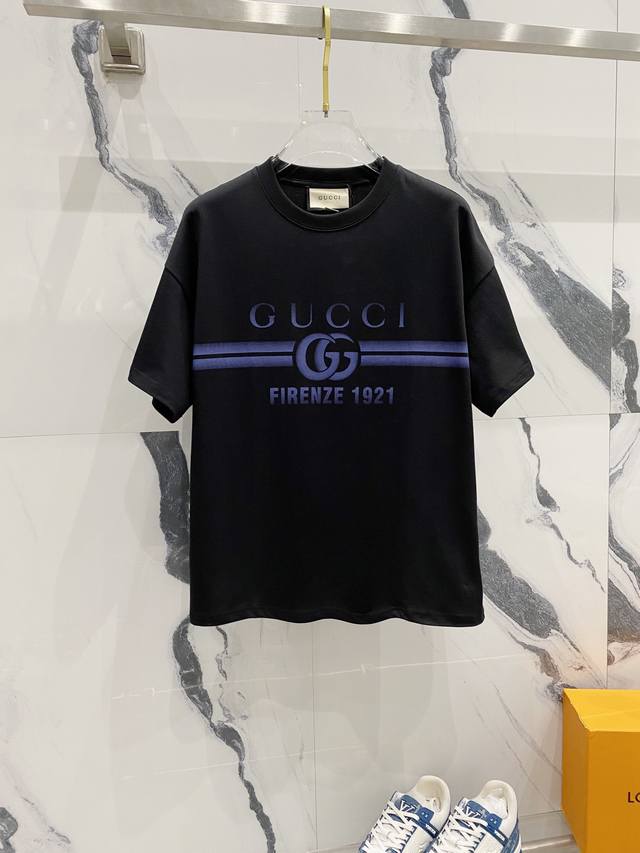 GUCCI 古驰 260克纯棉圆领短袖T恤 经典GG字母腰带LOGO印花标识 官方同步 高版本 高品质 时尚个性 百搭潮流 纯原品质 原版面料 吊牌 领标 水洗