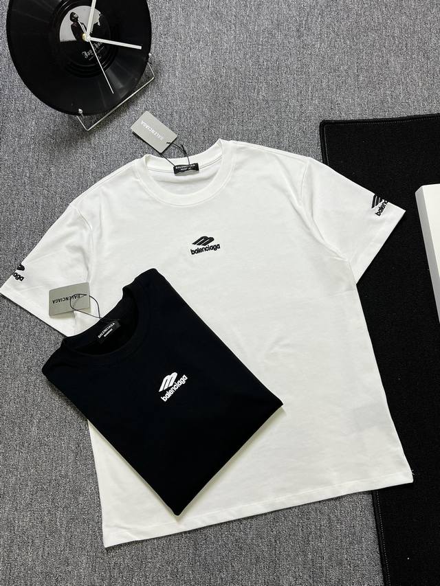 BALENCIAGA 25s夏款 颜色 黑色 白色 尺码 s m l xl 前小标刺绣 后光版 280g精梳紧密棉 高品质 男女同款