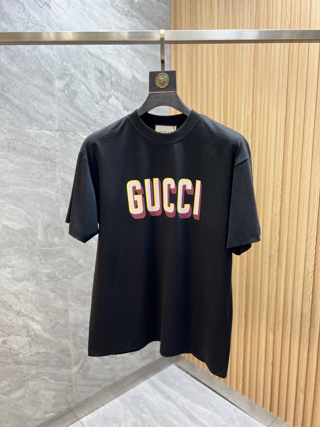 Gucci 古奇 2025年春夏新品上新 三标齐全 纯棉圆领短袖T恤 好货不用过多介绍 看细节 专柜码数：S-XXXL 175 140建议L