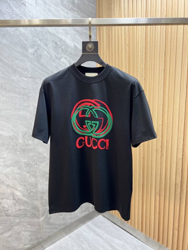 Gucci 古奇 2025年春夏新品上新 三标齐全 纯棉圆领短袖T恤 好货不用过多介绍 看细节 专柜码数：S-XXXL 175 140建议L