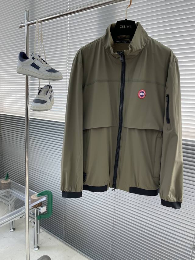 CANADA*GOOSE 新款夹克外套 定制面料和辅料配件，立领设计既时尚又休闲，轻薄便携，版型完美不挑人 尺码：48-56 M-3XL