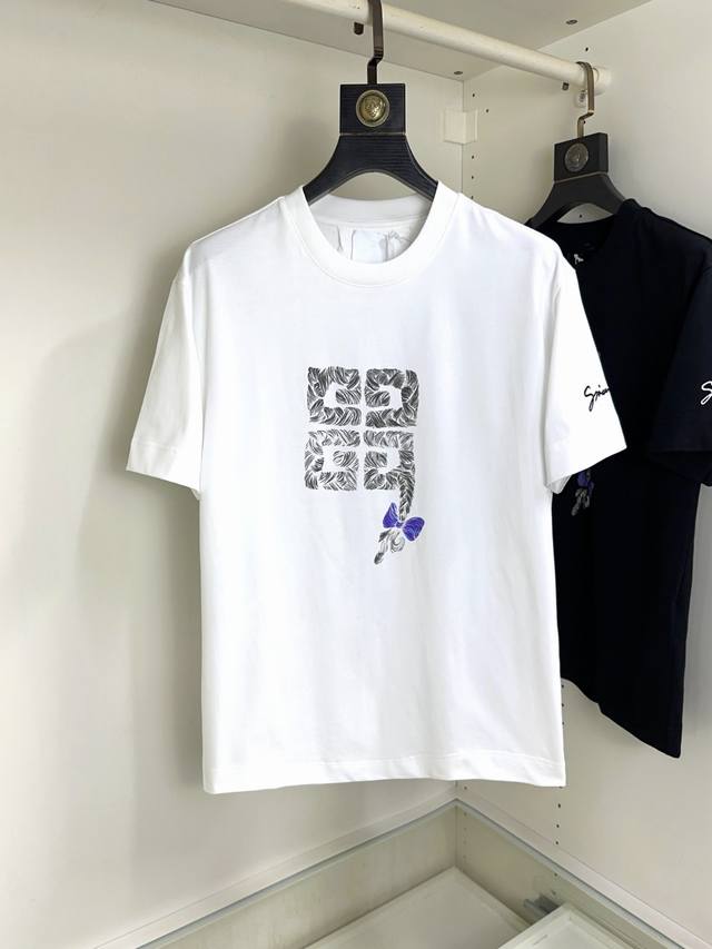 Givenchy 纪梵希 胖哥福音最大XL可穿200斤高版本 顶级圆领休闲短袖高级定制百搭款式 任何人都可以轻松驾驭 面料全订制工艺 胸前奢华经典品牌最新log