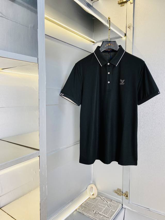 可穿200斤 路易威登Lv 原单品质 2025最新款衣服 短袖翻领短袖Polo 精选专柜订制顶级朱地丝光棉进口面料 所有细节做工完美1比1复刻 还原正品百分百