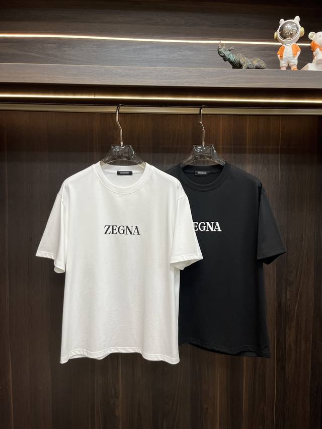 主推 Zegna 杰尼亚 独家专供春季新款时尚休闲圆领短袖，高密度320克纯棉面料，高级密针刺绣、高端欧版原单T恤，潮流时尚休闲半袖 透气舒适度高，细节无可挑剔